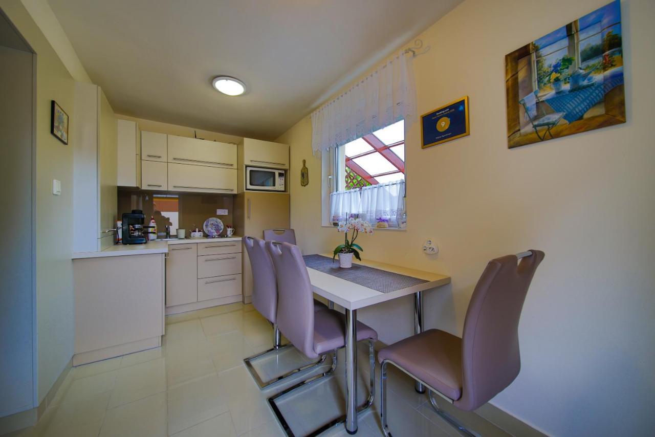 Maria Apartman Hajduszoboszlo Ngoại thất bức ảnh